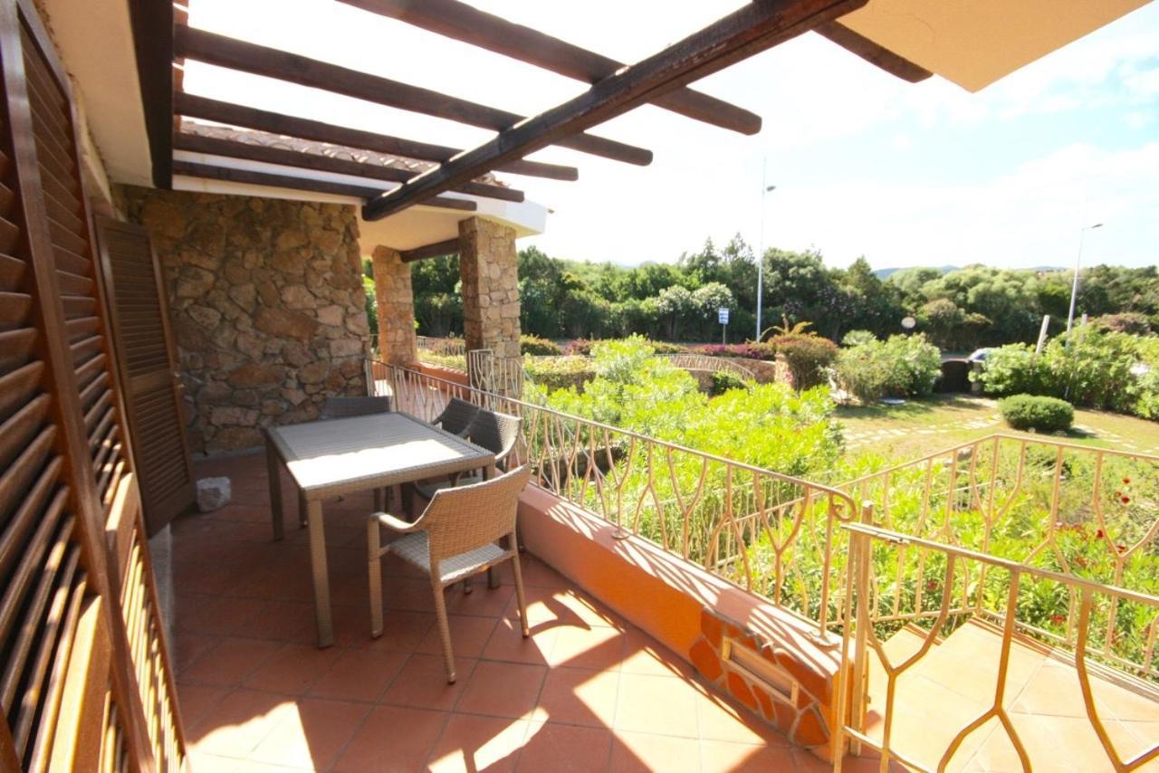 Villa Residenze Dei Fiori Porto Rotondo Zimmer foto