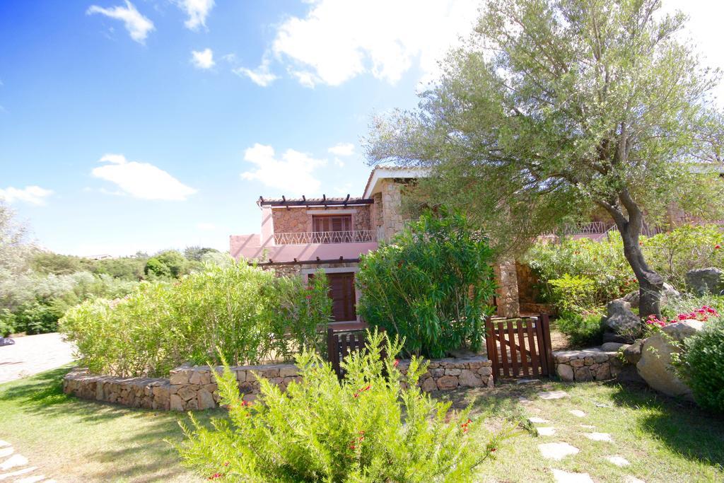 Villa Residenze Dei Fiori Porto Rotondo Exterior foto