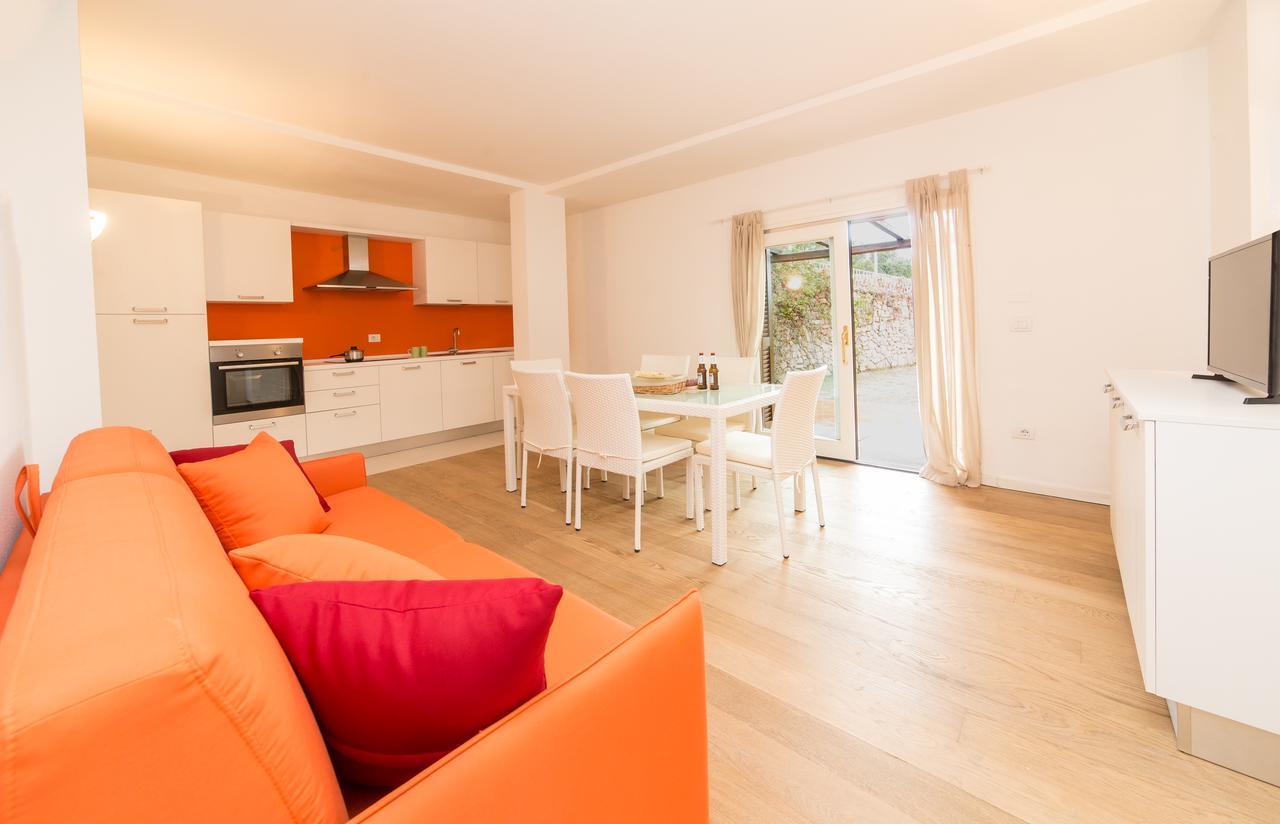 Villa Residenze Dei Fiori Porto Rotondo Exterior foto